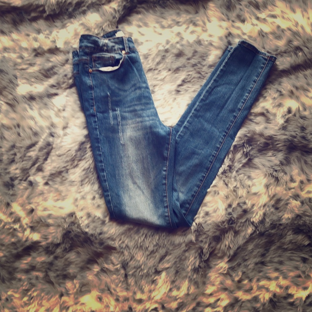 High Waisted Jeans